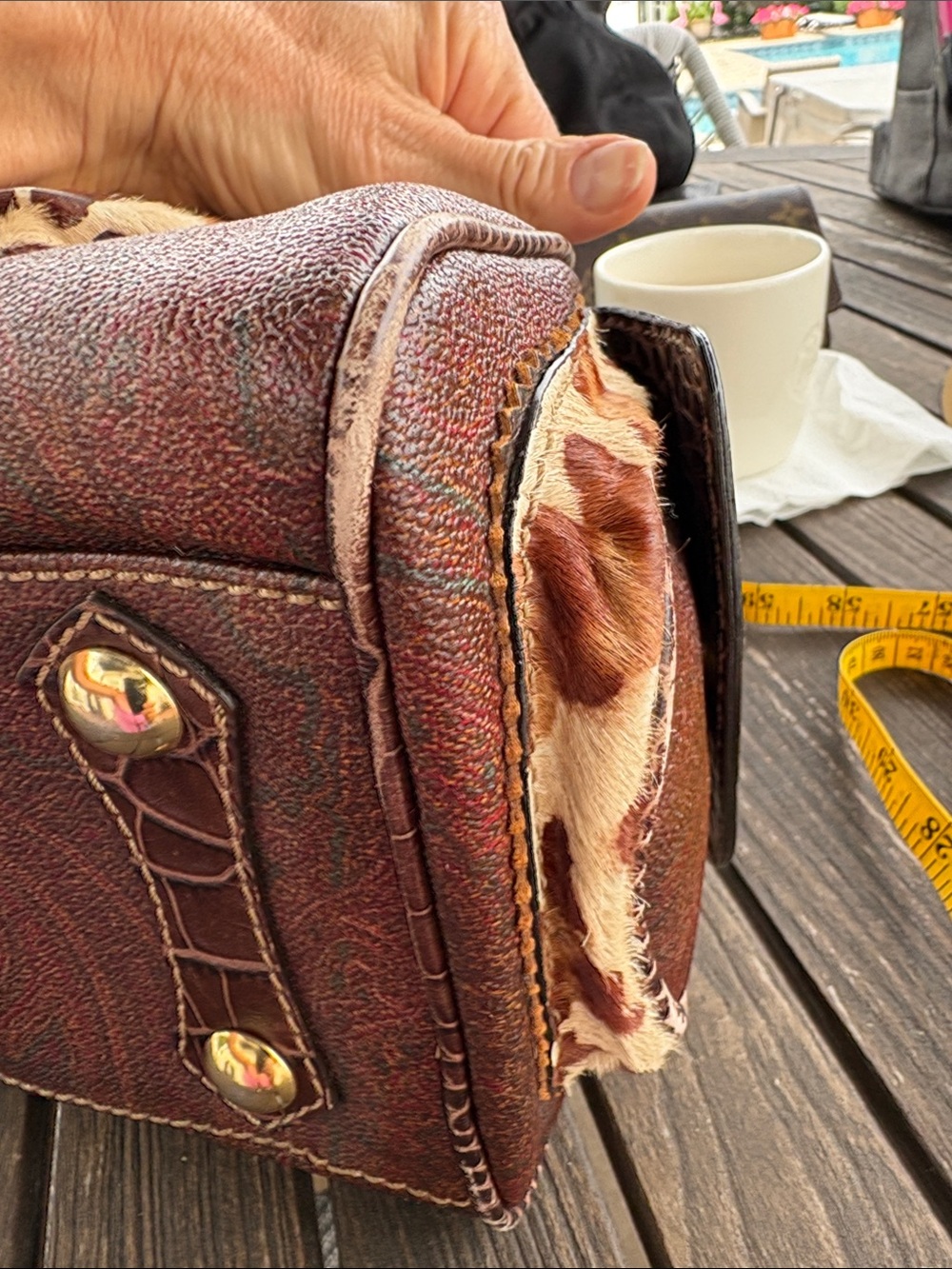 Etro Rare Brown and Cream Animal-Print Satchel with Gold Hardware - Picture 8 of 17